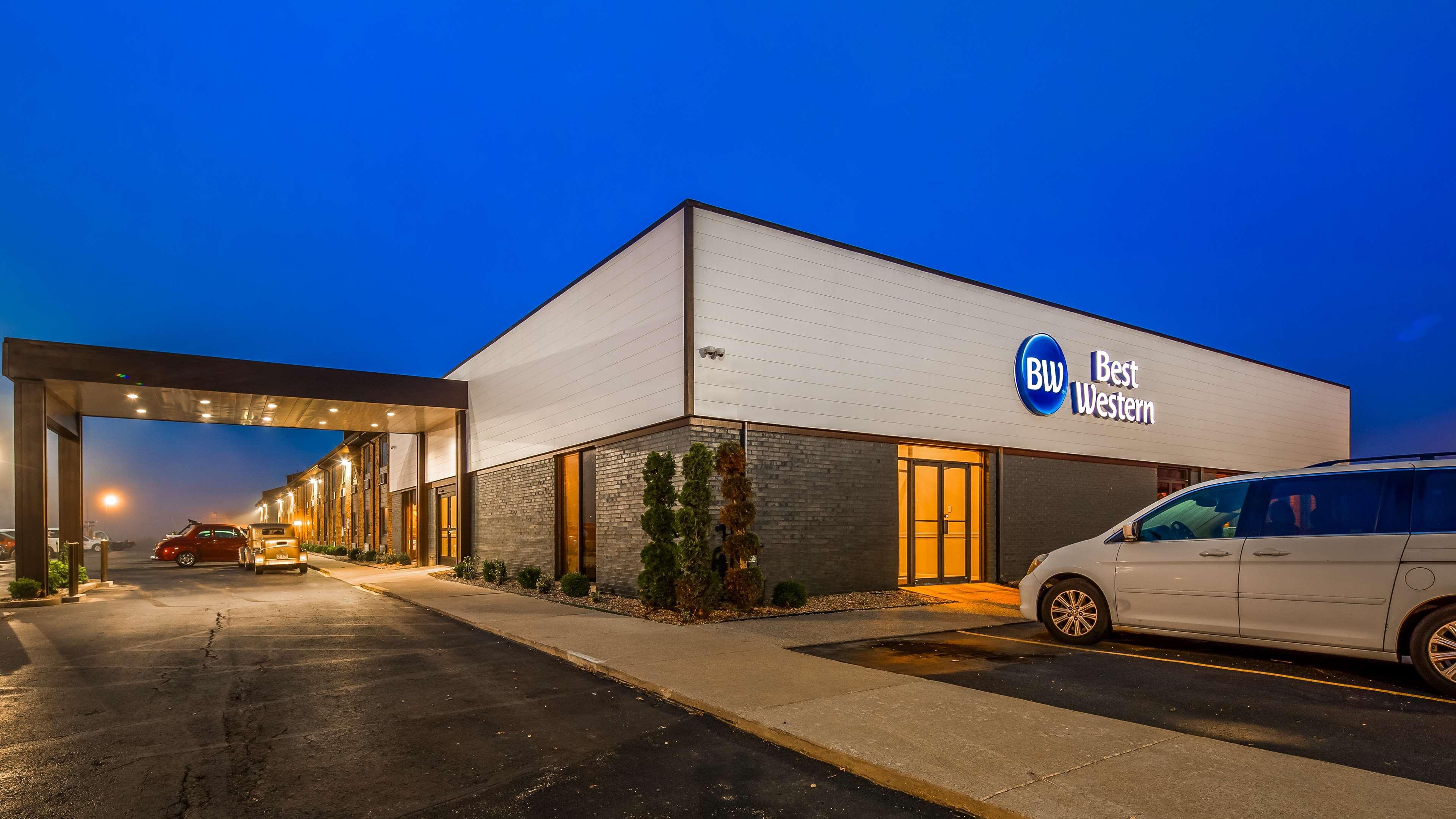 Best Western Shepherdsville Esterno foto